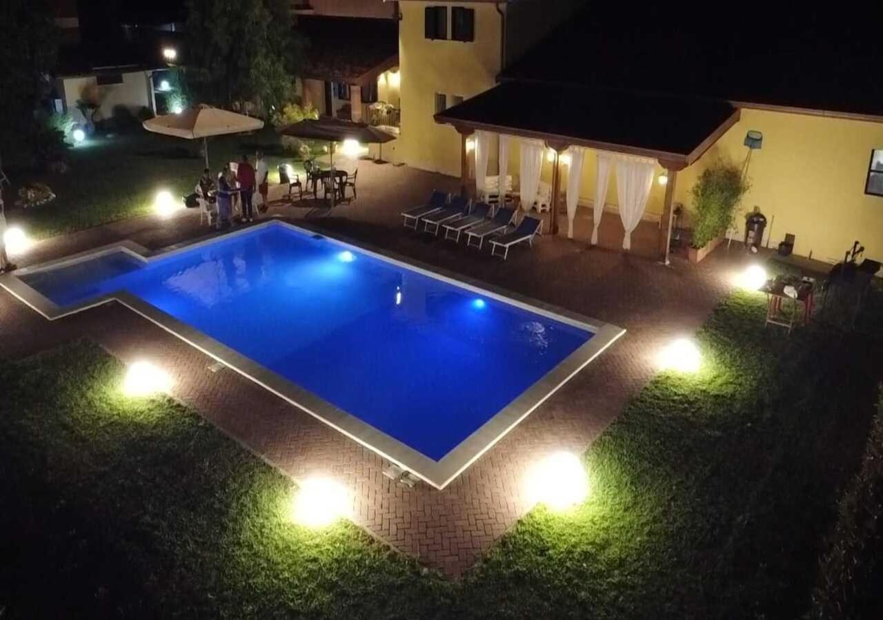 Agriturismo Casa Chiara Latina Eksteriør billede