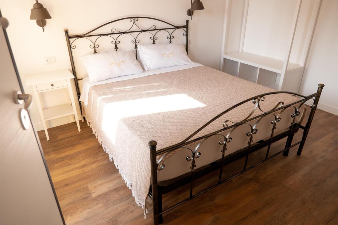 Agriturismo Casa Chiara Latina Eksteriør billede