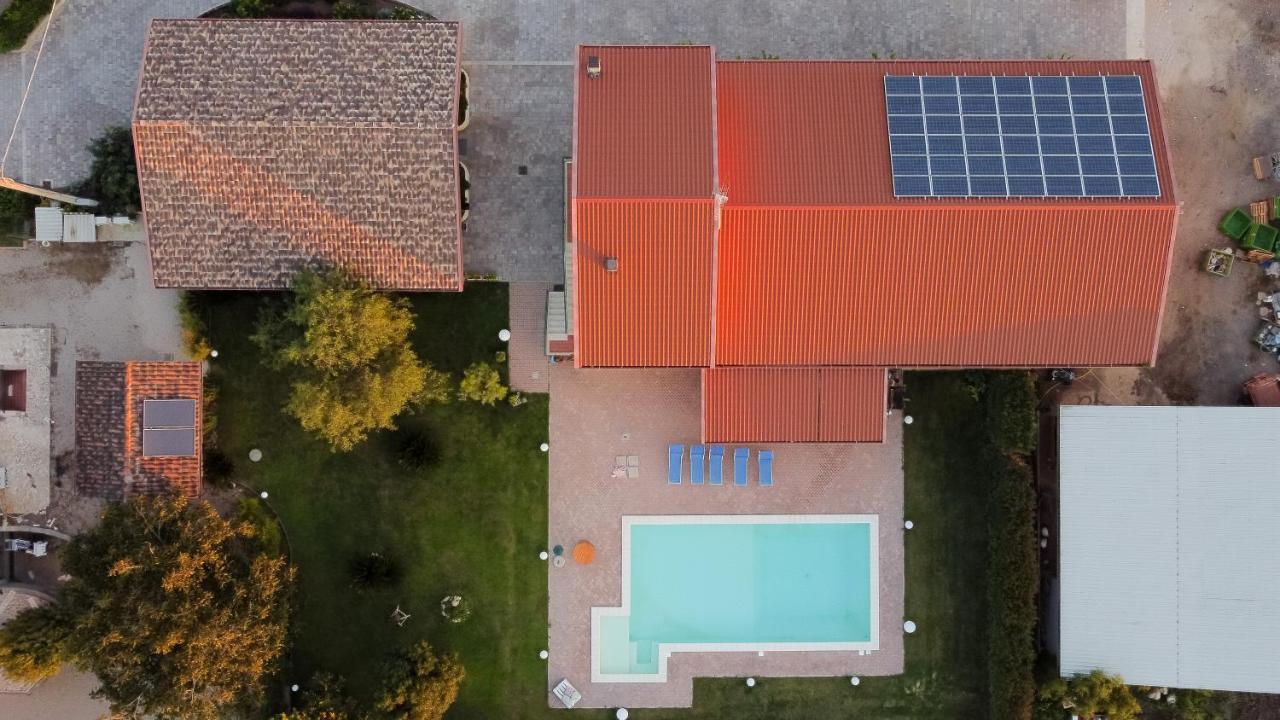 Agriturismo Casa Chiara Latina Eksteriør billede