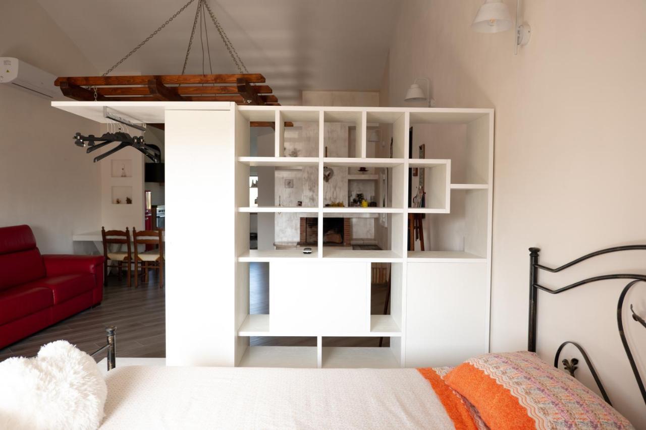 Agriturismo Casa Chiara Latina Eksteriør billede