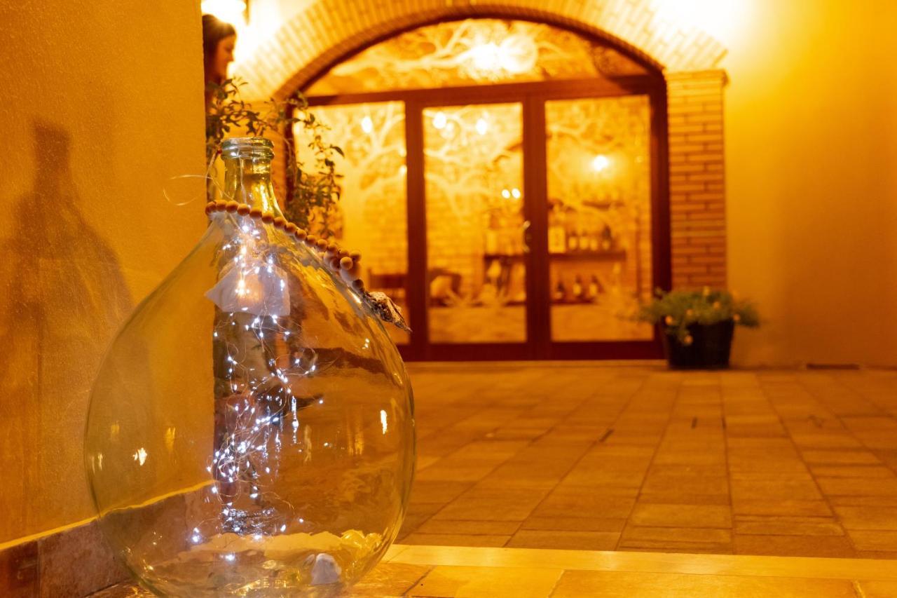 Agriturismo Casa Chiara Latina Eksteriør billede